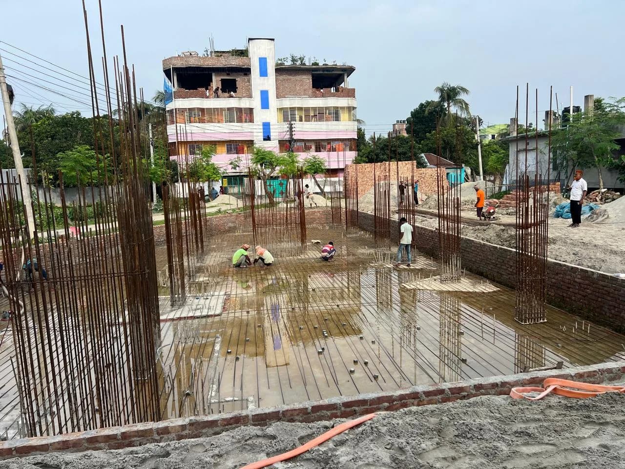 ডিফেন্স এন্ড ফ্রেন্ডস টাওয়ার-৩